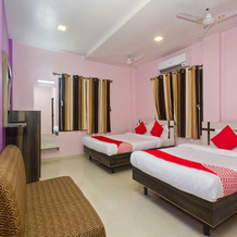 OYO 22918 Hotel Sadanand Mourya Lodging And Boarding, 塔拉普尔 — 照片 3