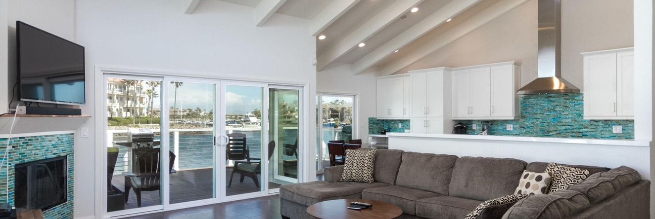 Waterfront House in Oxnard by RedAwning, 奥克斯纳德 — 照片 1