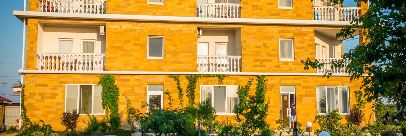Zapadnyij Hotel, 梅日沃德诺耶 — 照片 1