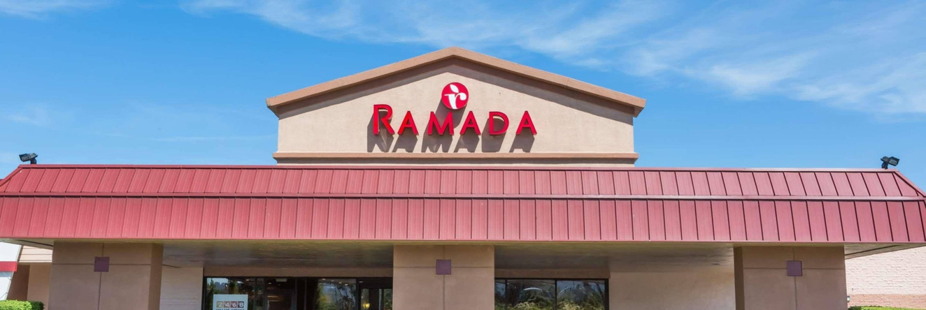 Ramada Hotel & Conference Center By Wyndham Medford, Медфорд — фото 1