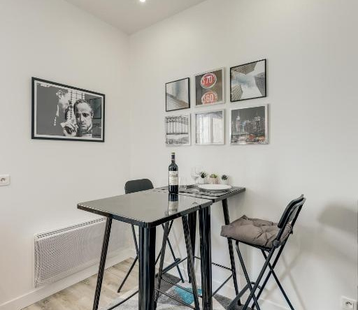 Aux portes de Bordeaux L'Actors Studio MindUrGuest, 洛尔蒙 — 照片 1