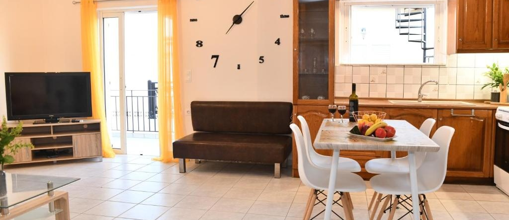 Sofies Port View Apartment, Фаистос — фото 1