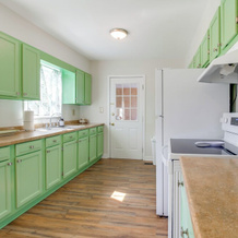 Lakes, Whiskey & More! Charming Home in Tullahoma, Tullahoma — photo 5