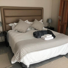 6 on Acacia & 8 on Acacia Guesthouse, 贝德福德维尤 — 照片 4
