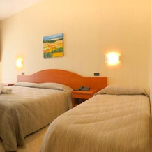 Hotel Mille Pini, 吉诺萨 — 照片 4