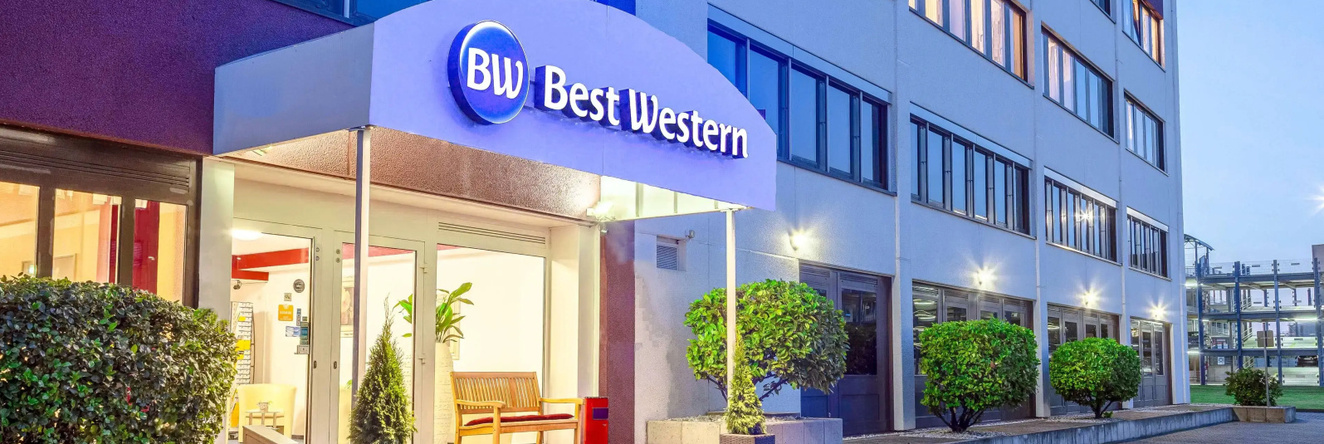 Best Western Comfort Business Hotel, 诺伊斯 — 照片 1