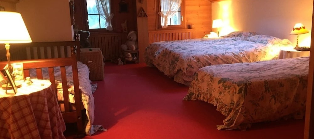 Cozy spacious Flat right in the village, 鲁日蒙 — 照片 1