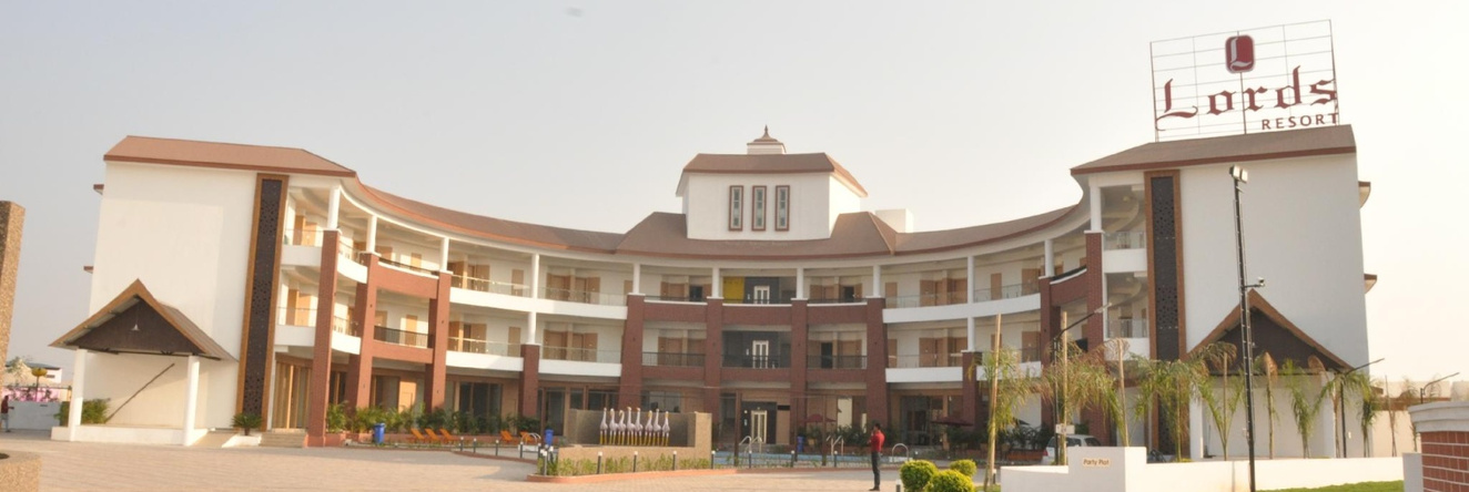 Lords Resort Chotila, Хотила — фото 1