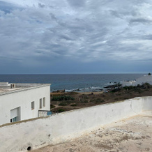 Airbetter - Beachfront 3 Bedroom Apartment In Kelibia, Керкуан — фото 5