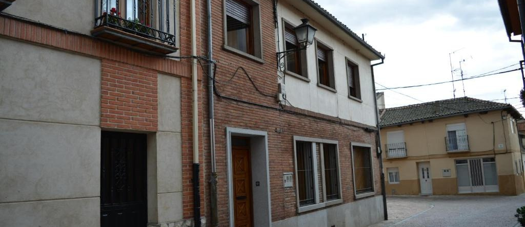 Apartamentos Alameda, Coca — photo 1