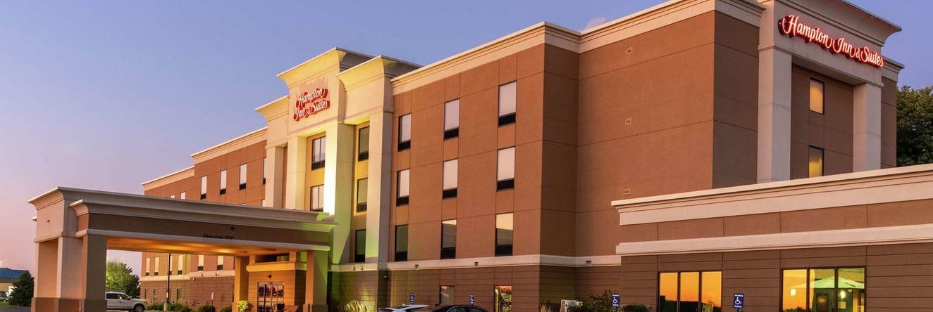 Hampton Inn & Suites Marshalltown, Marshalltown — photo 1