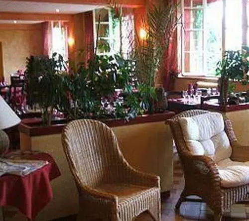 Hôtel Restaurant Le Relais, Седан — фото 1