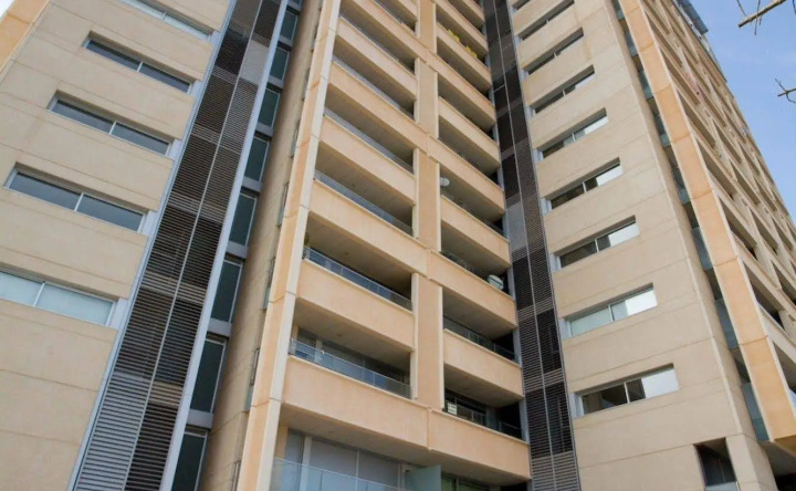 Rent Top Apartments Forum, 圣阿德里亚德贝索斯 — 照片 1