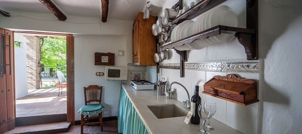 Rustic Cottage in El Padul With Swimming Pool, Padul — photo 1