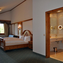 Hotel - Restaurant Kreuzberghof, 厄斯特林根-蒂芬巴赫 — 照片 3