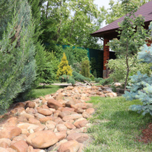 Shale Pinebrook Kruglogodichno Utopayuschiy V Zeleni S Sezonnym Basseynom Dlya Semeynogo Otdykha U Reki Don Private House, Azov — photo 4