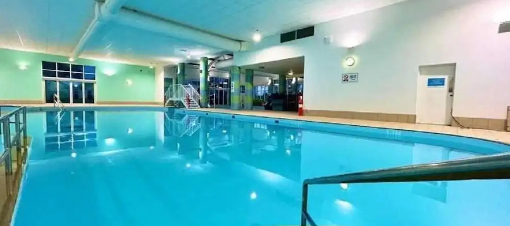 Meadows 33 Hot tub - Southview Holiday Park, 斯凯格内斯 — 照片 1