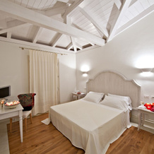 Tarthesh Hotel, Гуспини — фото 3