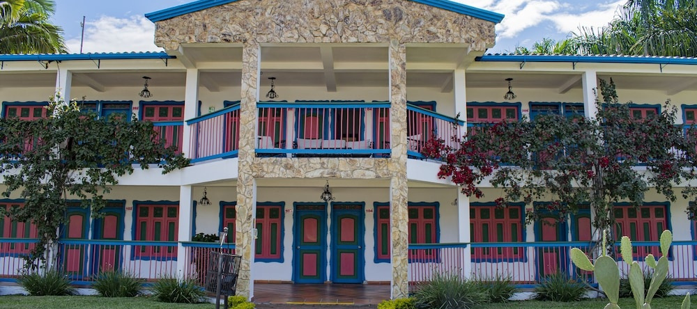 Hotel Campestre Café Café, 黑山 — 照片 1