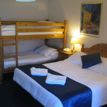 The Corner House Hotel Gatwick, Хорли — фото 4