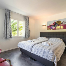 Lavish Villa in Pouzols-Minervois with Jacuzzi, 普佐尔米内尔瓦 — 照片 2