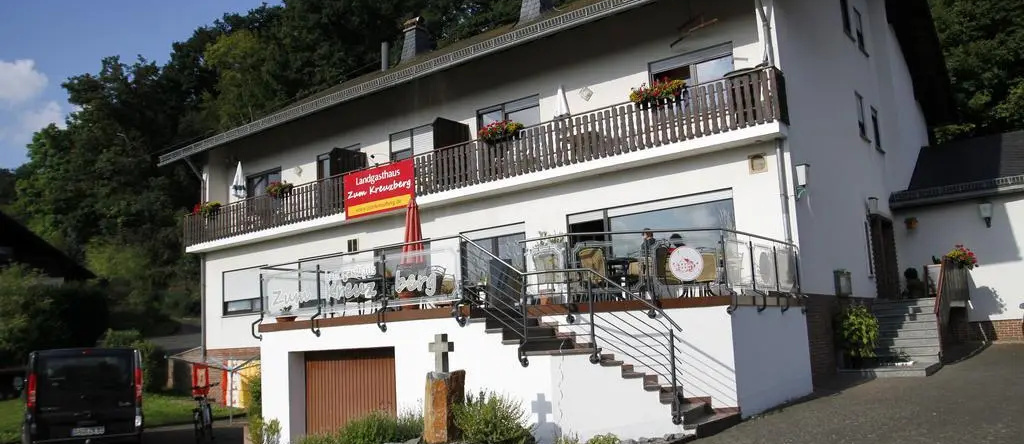 Landgasthaus Zum Kreuzberg, 申巴赫 — 照片 1