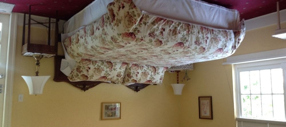 La Rosetta Bed & Breakfast, Qualicum Beach — photo 1