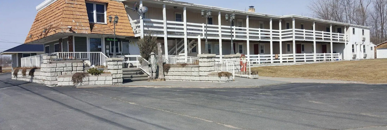 Rip Van Winkle Motel, Платтсберг — фото 1