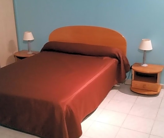 Hostellerie des Colonnes, 拉福斯(多尔多涅) — 照片 1