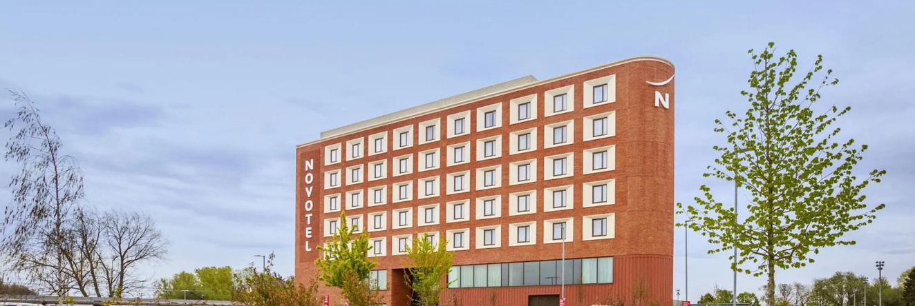 Novotel Cambridge North, Кембридж — фото 1
