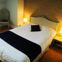 Le Cheval Blanc, Saint-Denis-de-l'Hôtel — photo 3