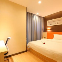 7 Days Premium·Guangan Chaoyang Avenue, Guang'an — photo 2