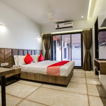 OYO 35932 Hotel Gurukrupa Residency, Neral — photo 5