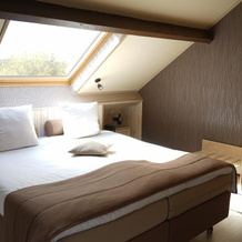 Hotel Les 5 Ourthes, 乌法利兹 — 照片 2