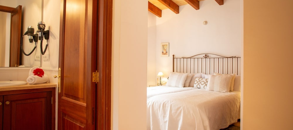 Hotel Apartaments Sa Tanqueta De Fornalutx - Adults Only, Сельва — фото 1