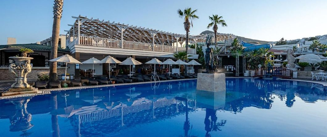 Golden Beach Resort & Spa, 阿卡亚拉尔 — 照片 1