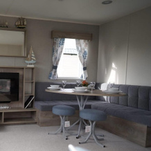 Immaculate 3 Bedroom Caravan in Presthaven, 霍利韦尔 — 照片 2