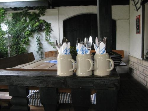 Hotel Restaurant Bayernstube, Тёнисфорст — фото 1