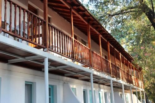 Altin Camp & Hotel - Special Category, 布尔哈尼耶 — 照片 1