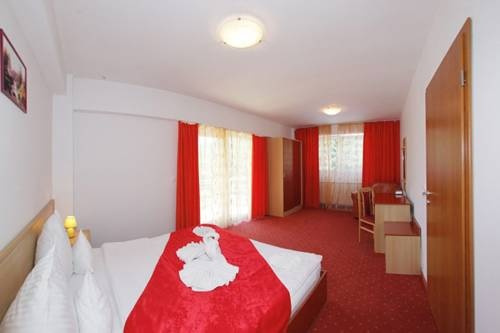 Hotel International Baile Herculane, 赫尔库拉内温泉 — 照片 1