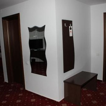 Hotel Royal 2, Урзичены — фото 4
