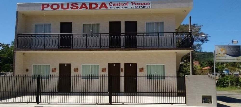 Pousada Central Parque, 佩尼亚 — 照片 1
