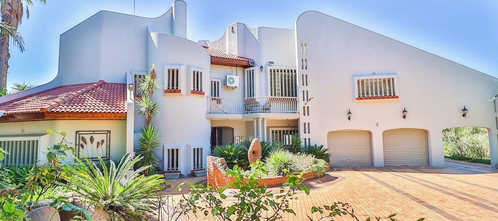 Cascade Villa Guesthouse, Секунда — фото 1