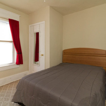 Fully Furnished 4-bedroom Located on a Quiet Block, 罗阿诺克 — 照片 3