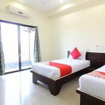 OYO Flagship 39396 Hotel Mayur, Chakan — photo 2