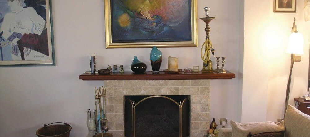 Stunning Home in Kiato With Sauna, Wifi and 5 Bedrooms, Velo-Vocha — photo 1