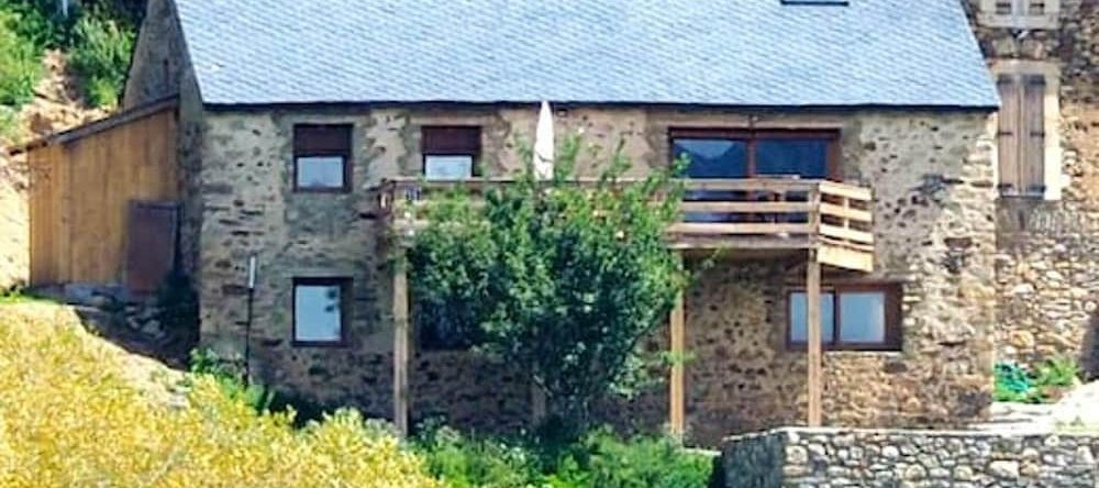 House With 5 Bedrooms In La Llagonne, With Wonderful Mountain View, Furnished Garden And Wifi - 6 Km From The Slopes, Ла Ллягон — фото 1