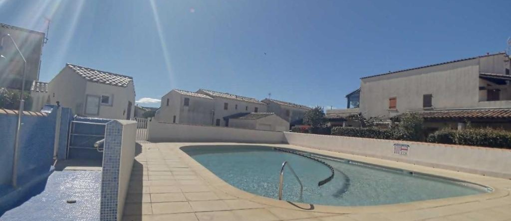 Appartement Saintes-Maries-De-La-Mer, 2 Pièces, 4 Personnes - Fr-1-475-19, Сент-Мари-де-ла-Мер — фото 1