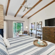 Fresh & Modern 3 BDR Just Blocks From Beach!, 恩西尼塔斯 — 照片 3