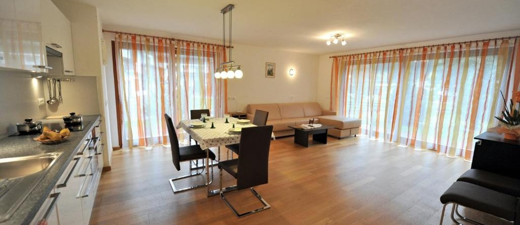 Apartments Villa Jim, Laion — photo 1